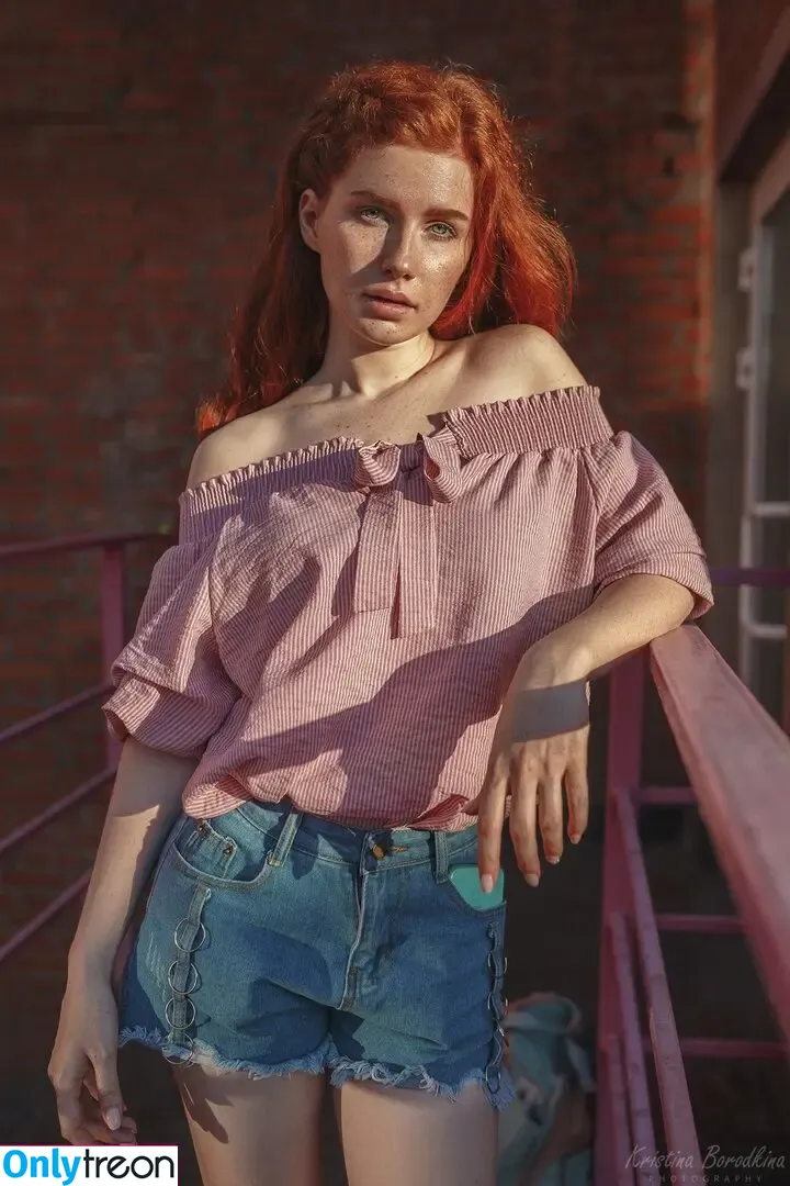 Likeassassin голая photo #0776 (Christina Volkova)
