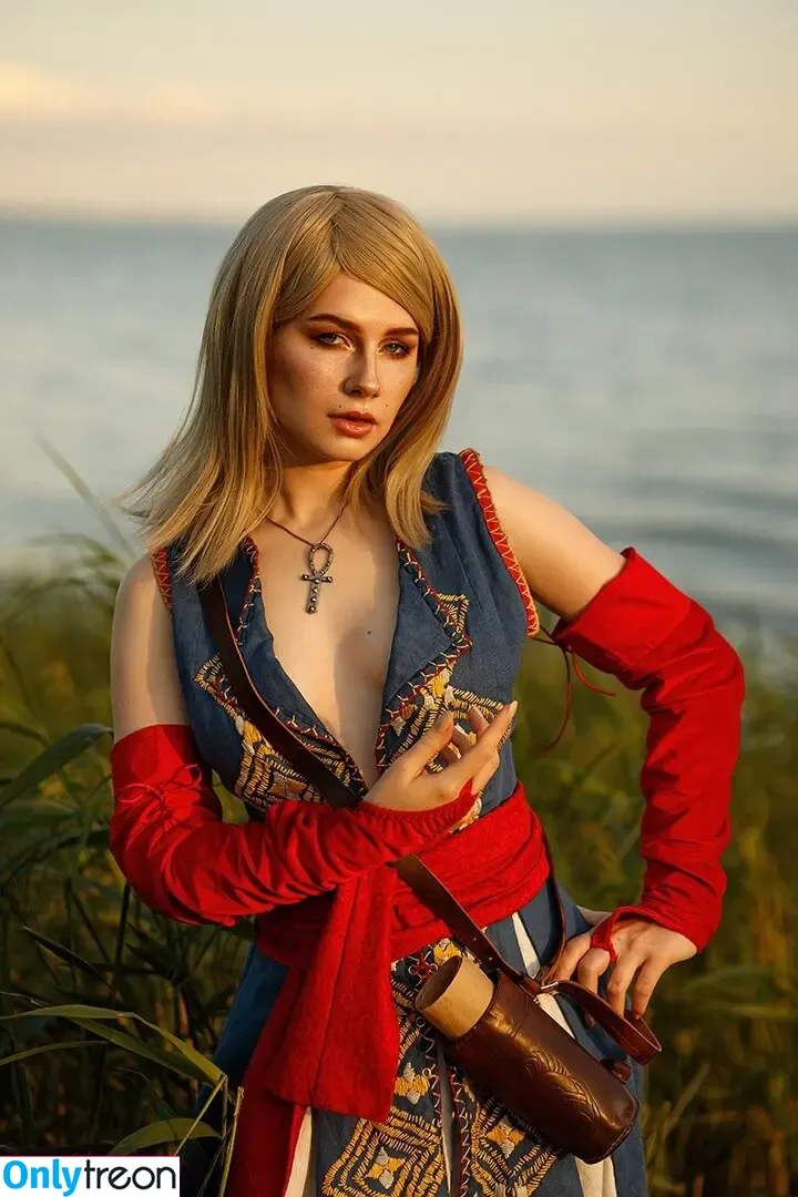 Likeassassin голая photo #0807 (Christina Volkova)