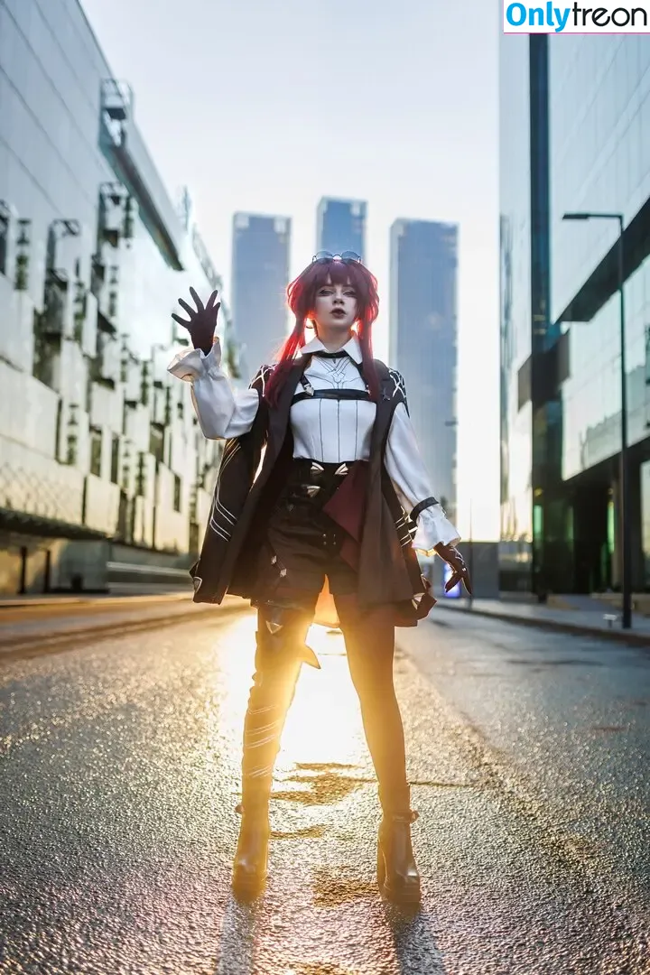 Likeassassin голая photo #0846 (Christina Volkova)