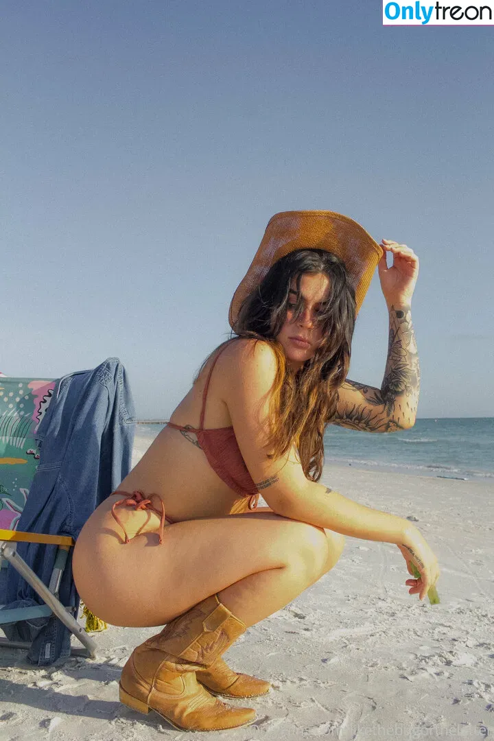 likethebugortheletter nude photo #0084 (likethebugortheletter)