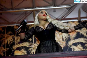 Lil' Kim / lilkimthequeenbee nude photo #0043