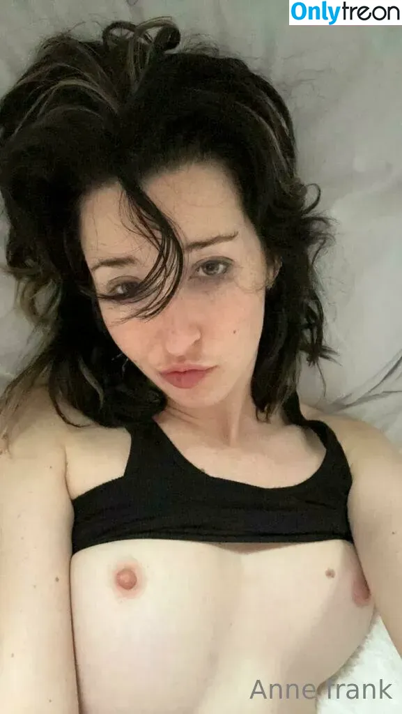 lil_ann3frank голая photo #0071 (lilannefreak)