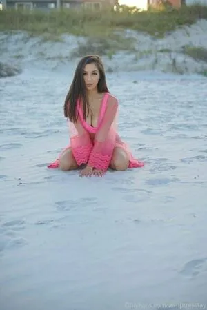 Lil Asian Princess / temptresstay nude photo #0038