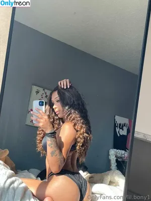 lil.bony1 / Bonnie / babybonnie115 / lil.bony nude photo #0054