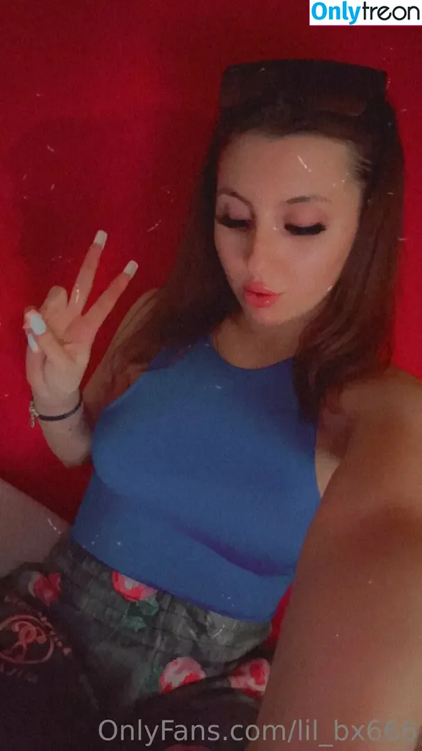 lil_bx666 nude photo #0029 (lilsix666)