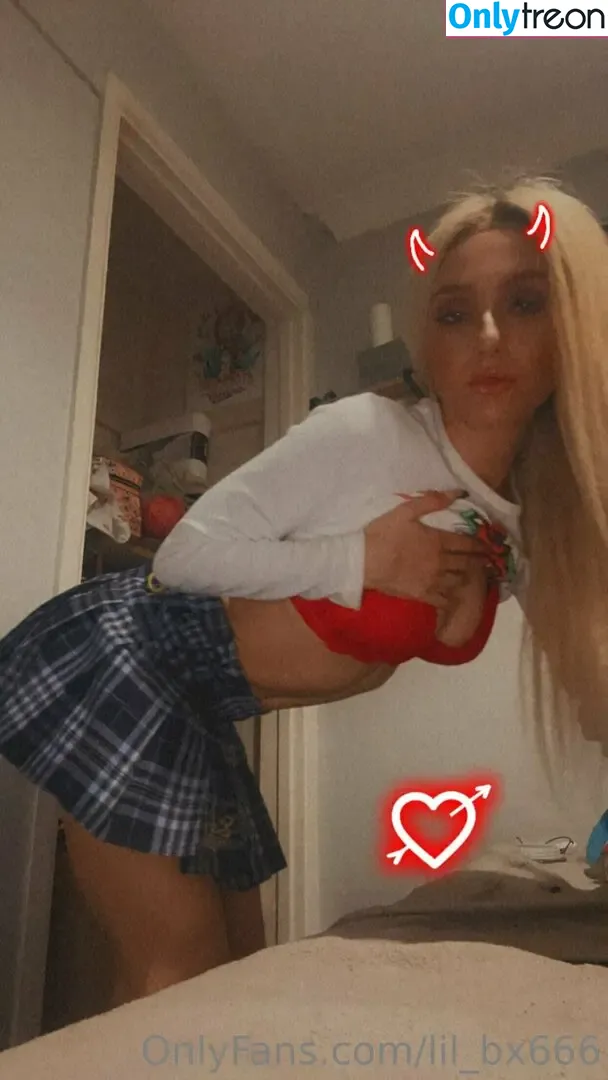 lil_bx666 nude photo #0060 (lilsix666)
