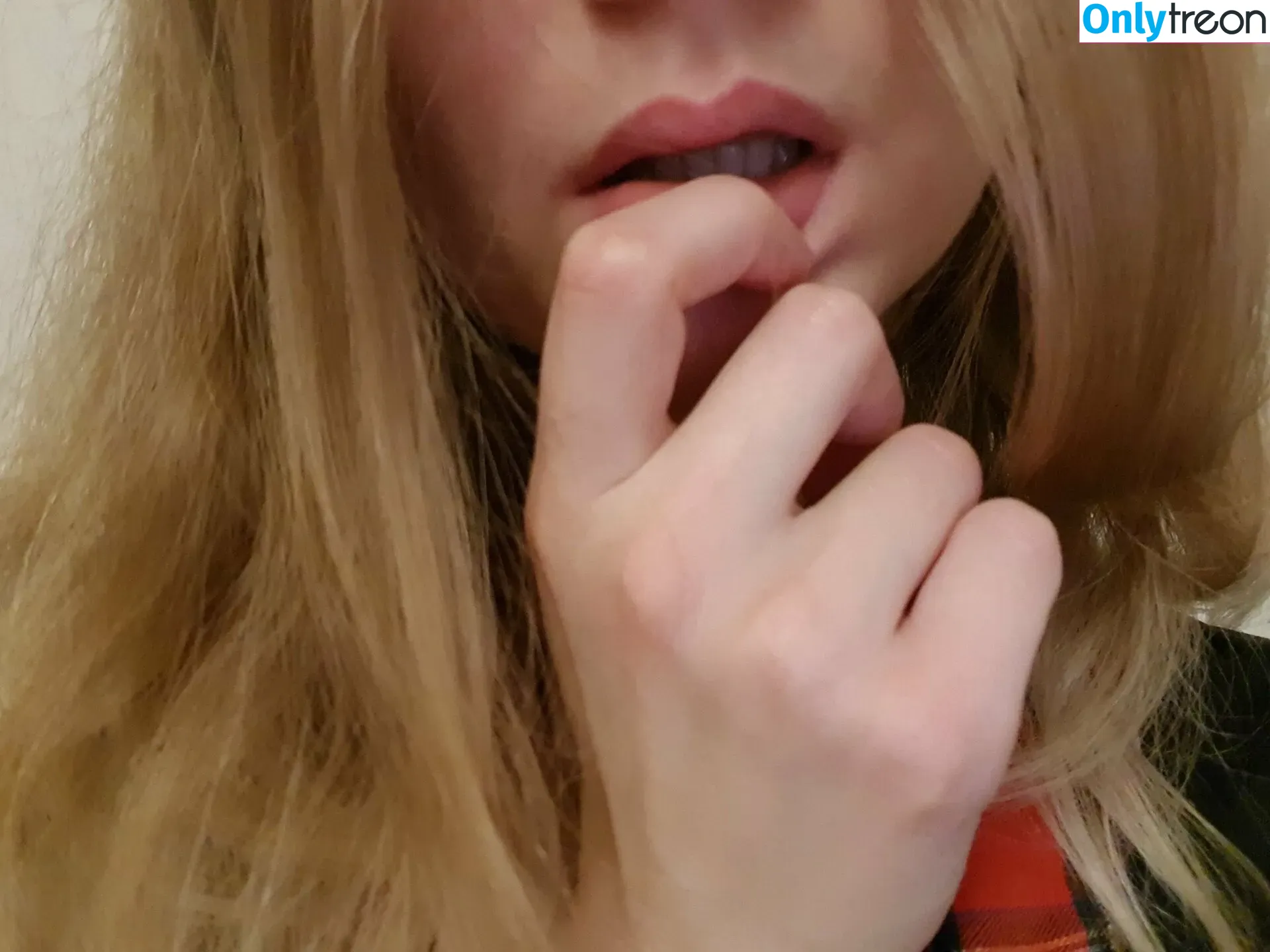 lil_hanne голая photo #0151 (kalemia / lilhanne)