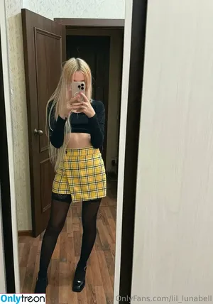 lil_lunabell / lill.unabelle nude photo #0031