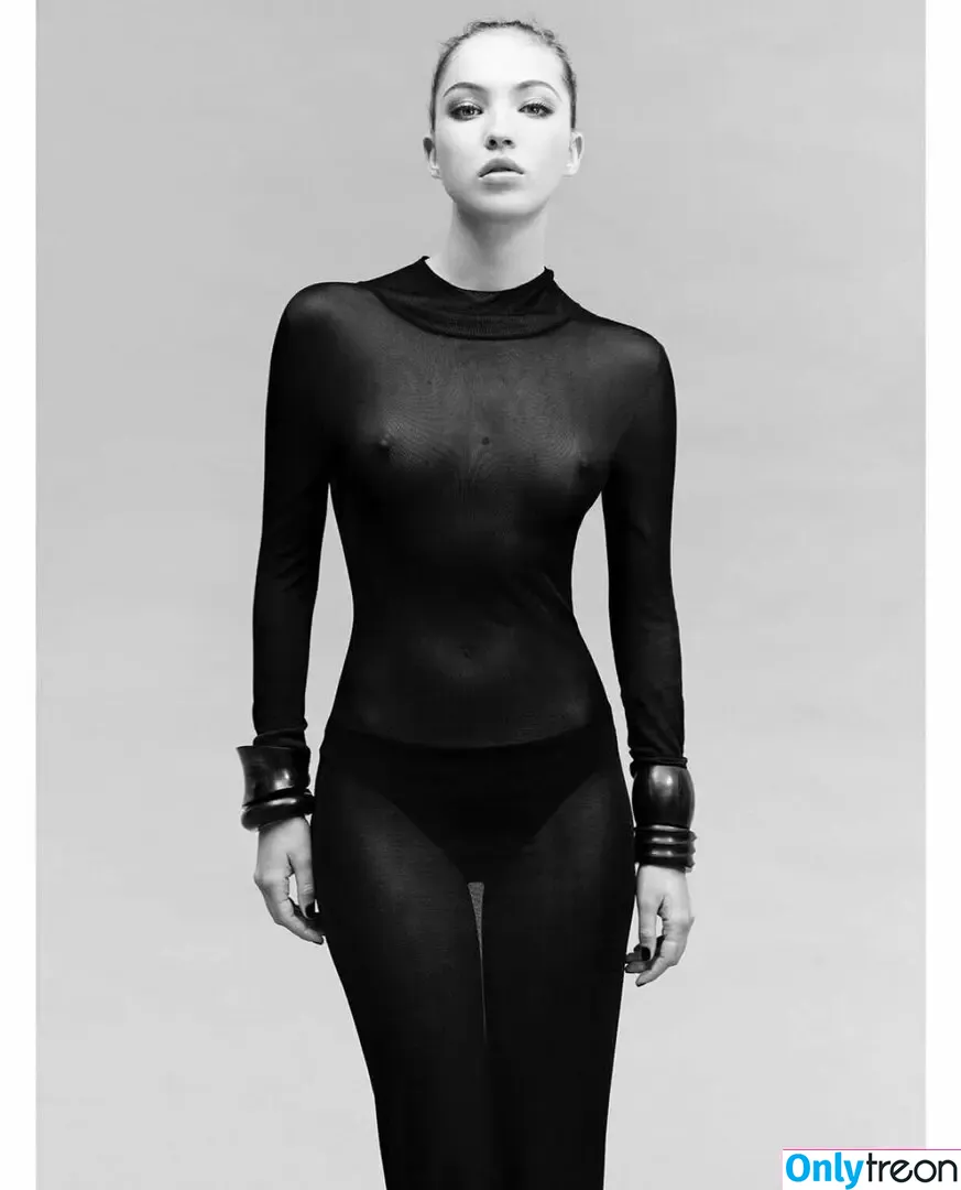 Lila Moss голая photo #0094 (lilamoss)