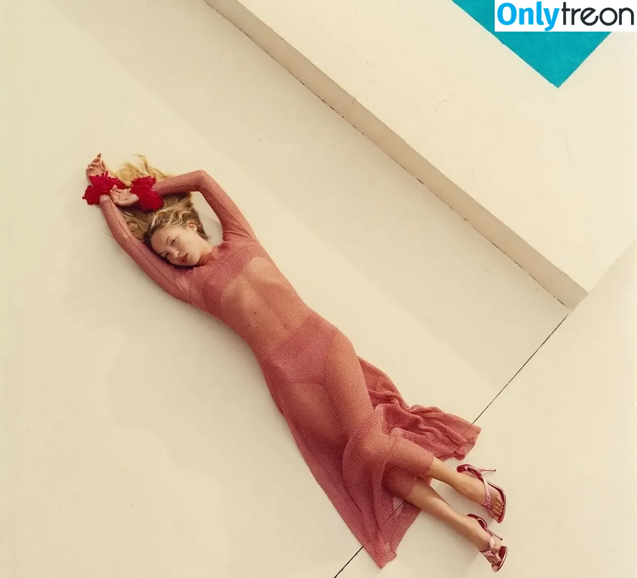 Lila Moss голая photo #0105 (lilamoss)