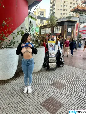 Lilack Tauzy / lilack_of / lilackok / lilacksg nude photo #0004