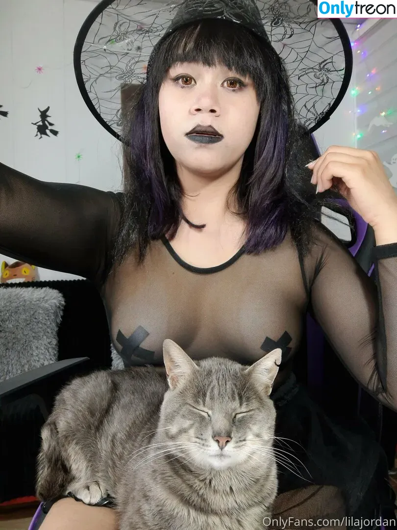 lilajordan голая photo #0366 (lilajordan_moon)