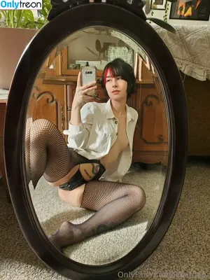 lilbathory / lil.bathory nude photo #0295
