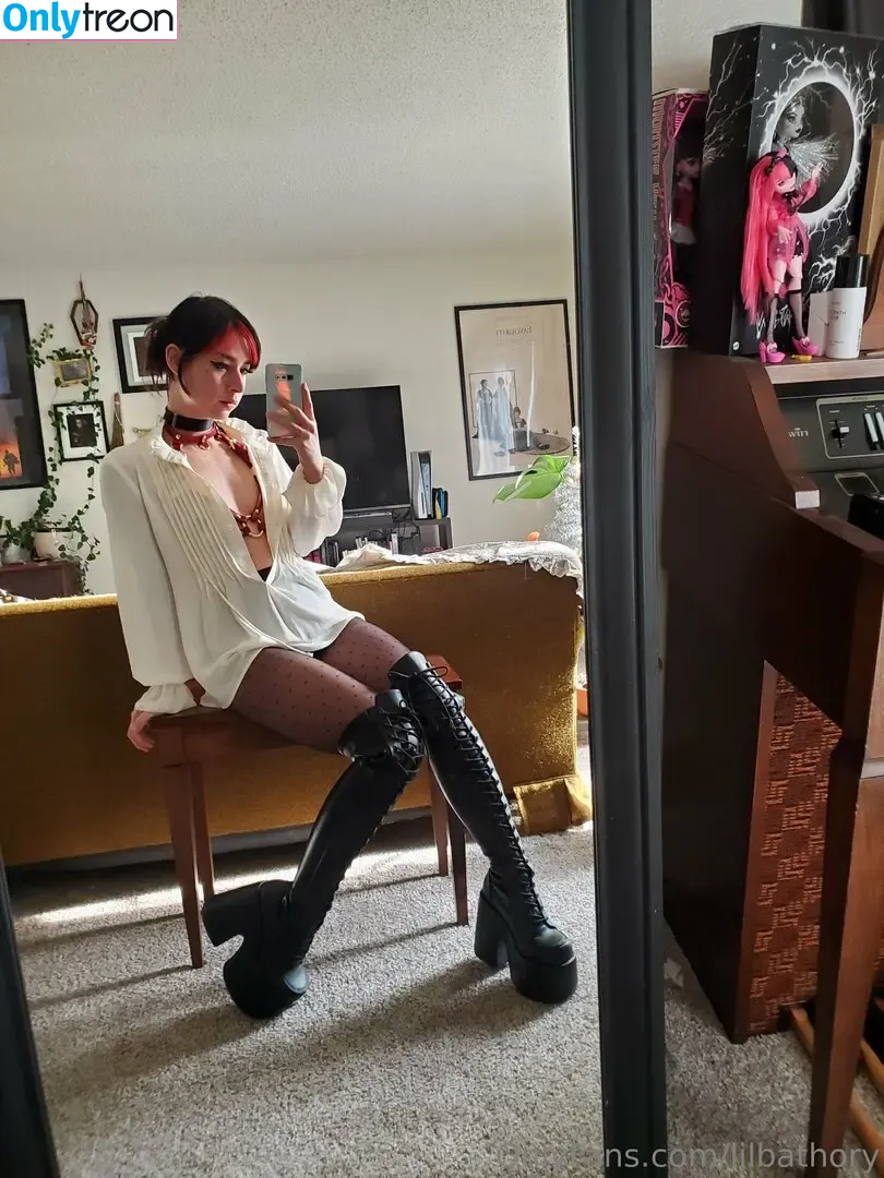lilbathory nude photo #0270 (lil.bathory)