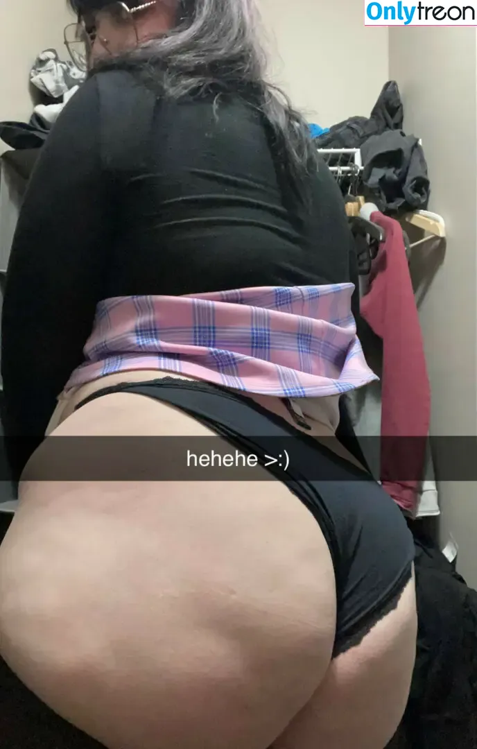 Lilbunnybab nude photo #0023 (Moonn-princesss / lilbunny.baby / lilbunnybabyx)