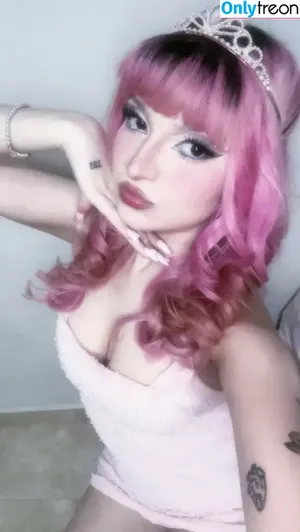Lilcutiecherie / angelicwaifu_ / lilcutie_22 / lilcutiekay фото голая #0119