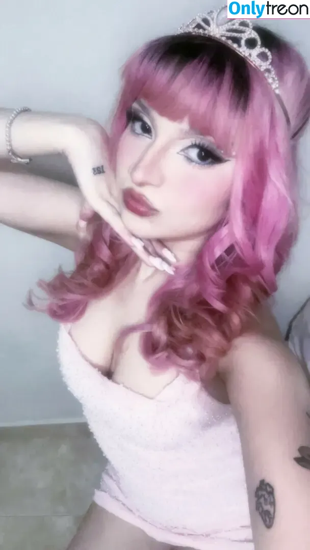 Lilcutiecherie голая photo #0119 (angelicwaifu_ / lilcutie_22 / lilcutiekay)