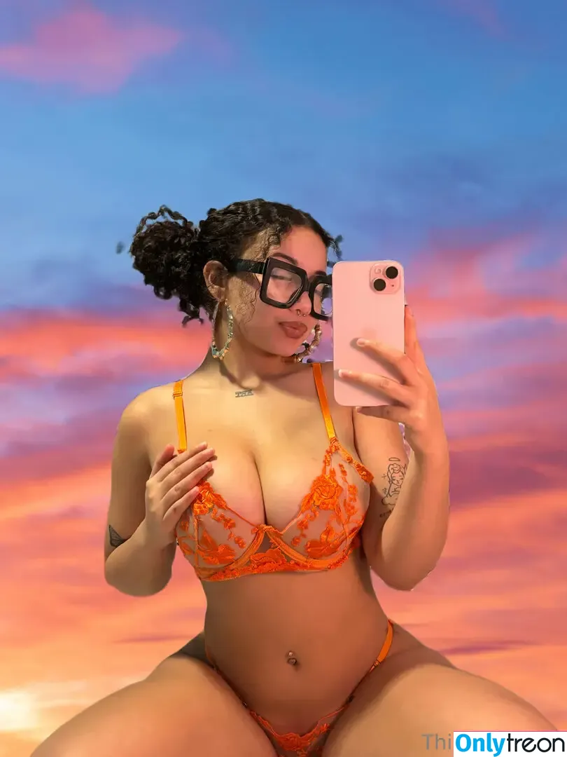lildernn nude photo #0030 (lil.dernn)