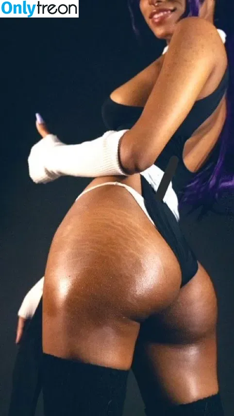 LilEcchigirl nude photo #0015 (kimani / lilECCHIgal / sarahmichelledominique)