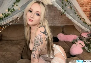 lilghoul / lil_ghoul_official nude photo #0402