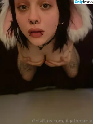 Lilgothbarbie nude photo #0095