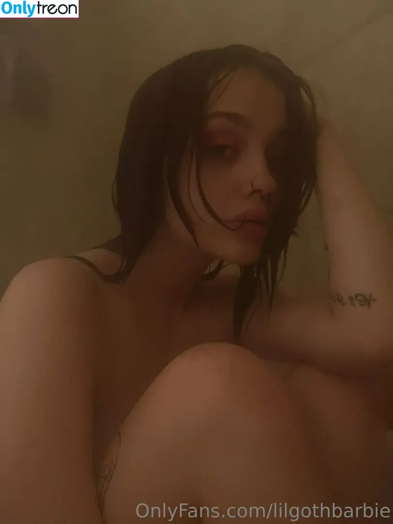 Lilgothbarbie nude photo #0094 (Lilgothbarbie)