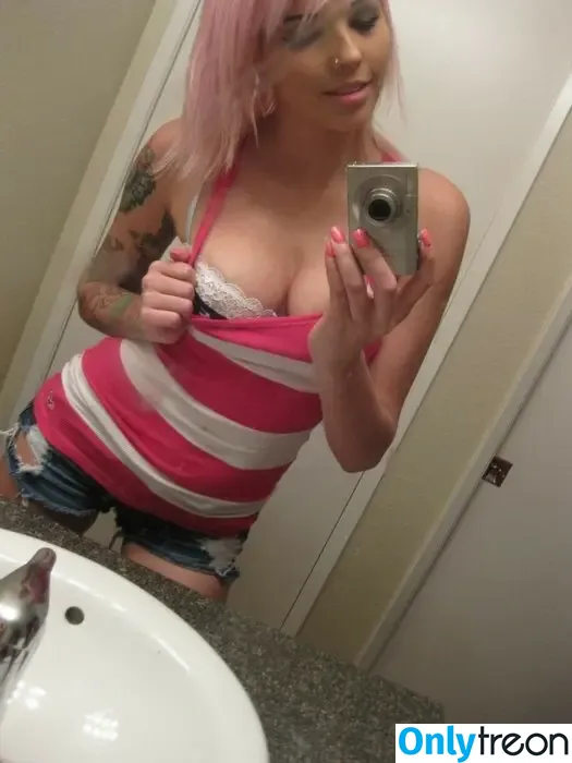 Lilhayleyrose nude photo #0033 (Hayden / haileyrosexxx / lil.hayleyrose)