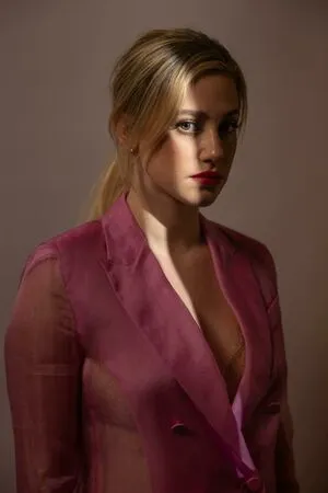 Lili Reinhart / Unpublished Photos / lilireinhart фото голая #0321