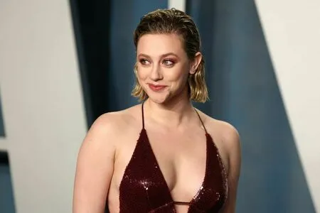 Lili Reinhart / Unpublished Photos / lilireinhart фото голая #0333