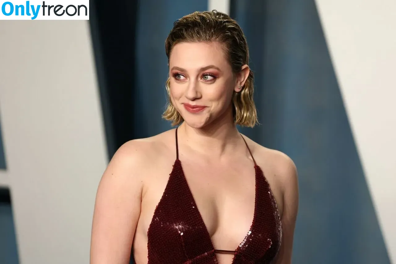 Lili Reinhart голая photo #0333 (Unpublished Photos / lilireinhart)