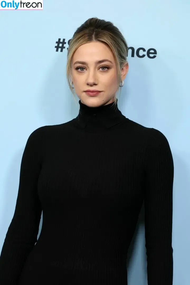 Lili Reinhart голая photo #0986 (Unpublished Photos / lilireinhart)