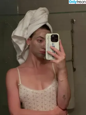 Lili Reinhart / Unpublished Photos / lilireinhart nude photo #1249