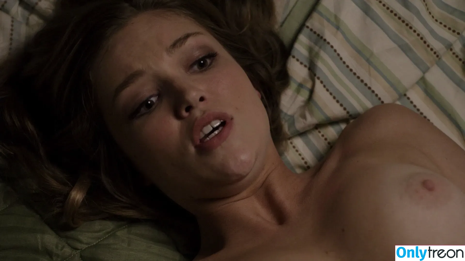 Lili Simmons nude photo #0046 (jasminesimmons / liliflower33)