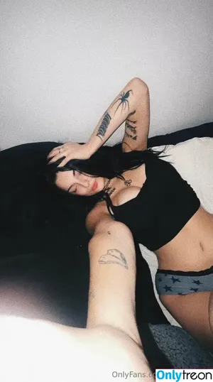 lilith.666xo / jmencalisss / lilith_666___ nude photo #0002