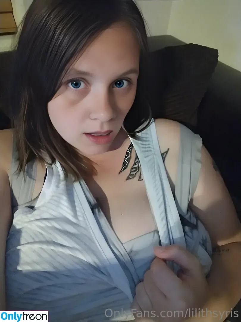 lilithsyris nude photo #0037 (lilith_syris_)