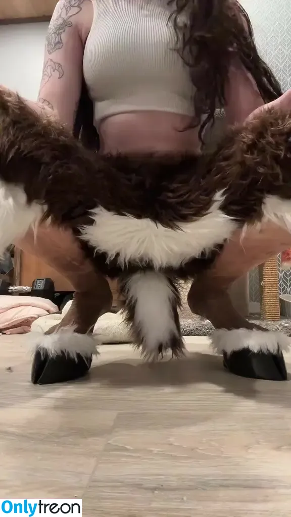 Liljellyshark nude photo #0006 (Liljellyshark)