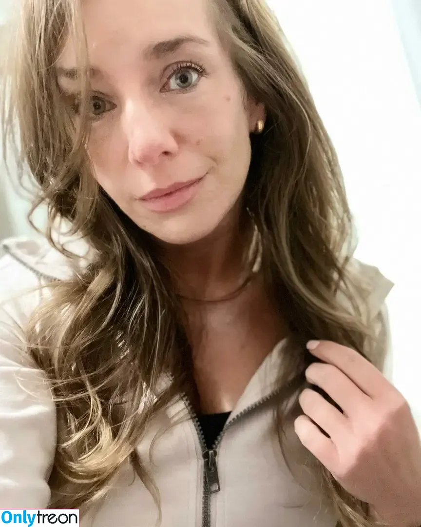Lilleekennedy nude photo #0022 (FitQosChick / thesimonesteele)