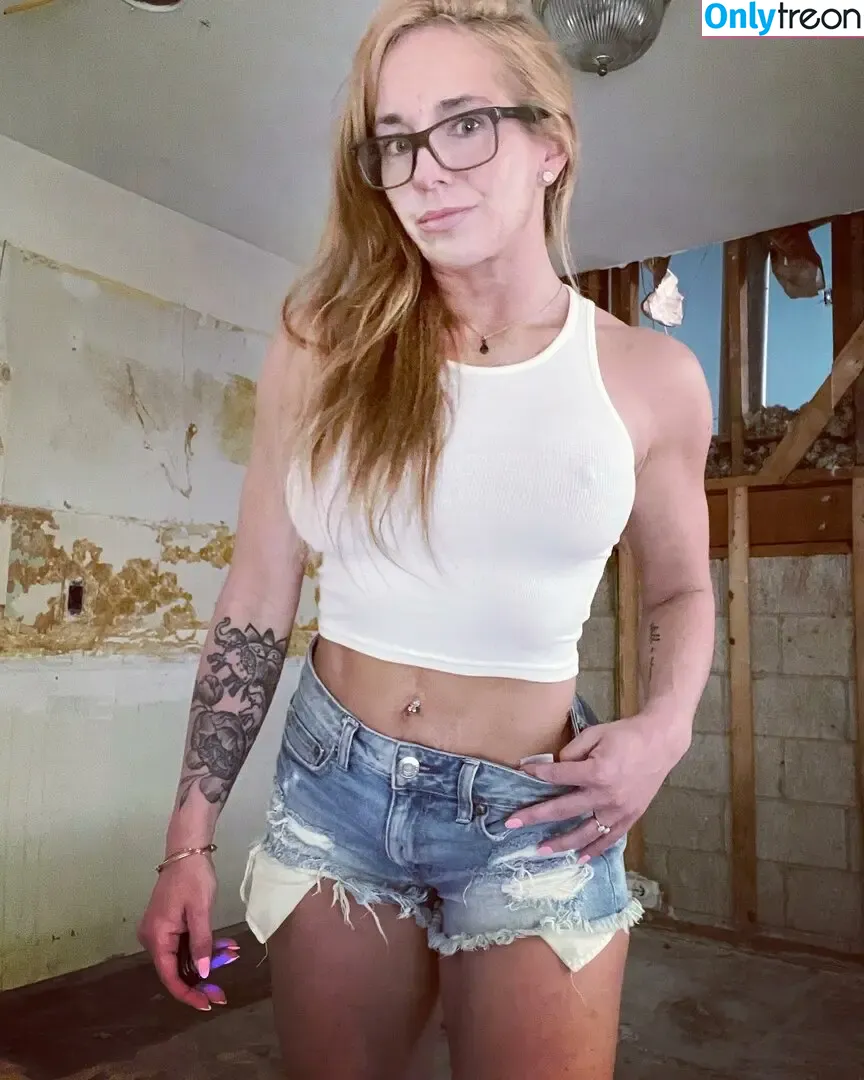 Lilleekennedy nude photo #0026 (FitQosChick / thesimonesteele)