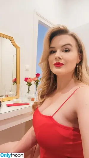 Lilli Luxe / LilliLuxe nude photo #0088
