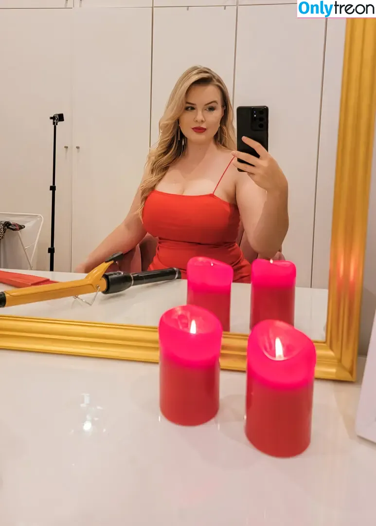 Lilli Luxe nude photo #0086 (LilliLuxe)