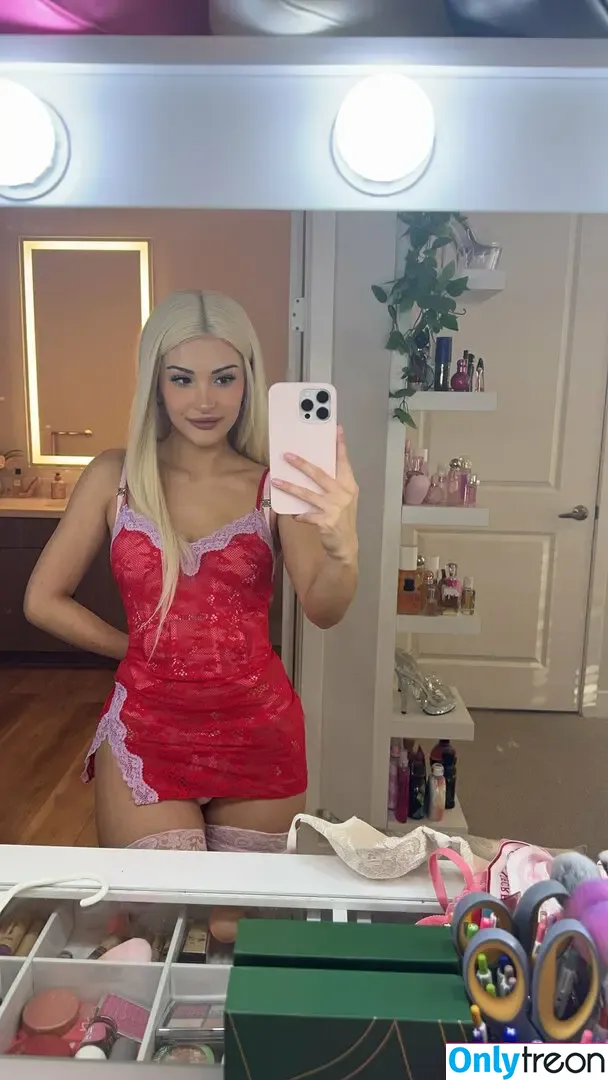 lilliandelaney19 nude photo #0050 (lilliandelaney)