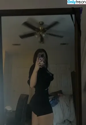 Lillianjl_ / lillianfeet / lilly.leblanc nude photo #0013