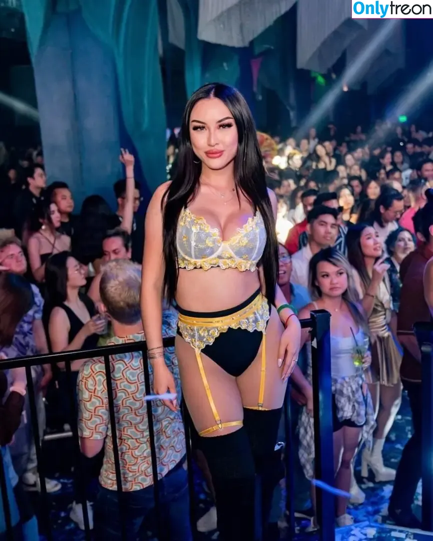 lillianxle голая photo #0017 (lilliluxe)