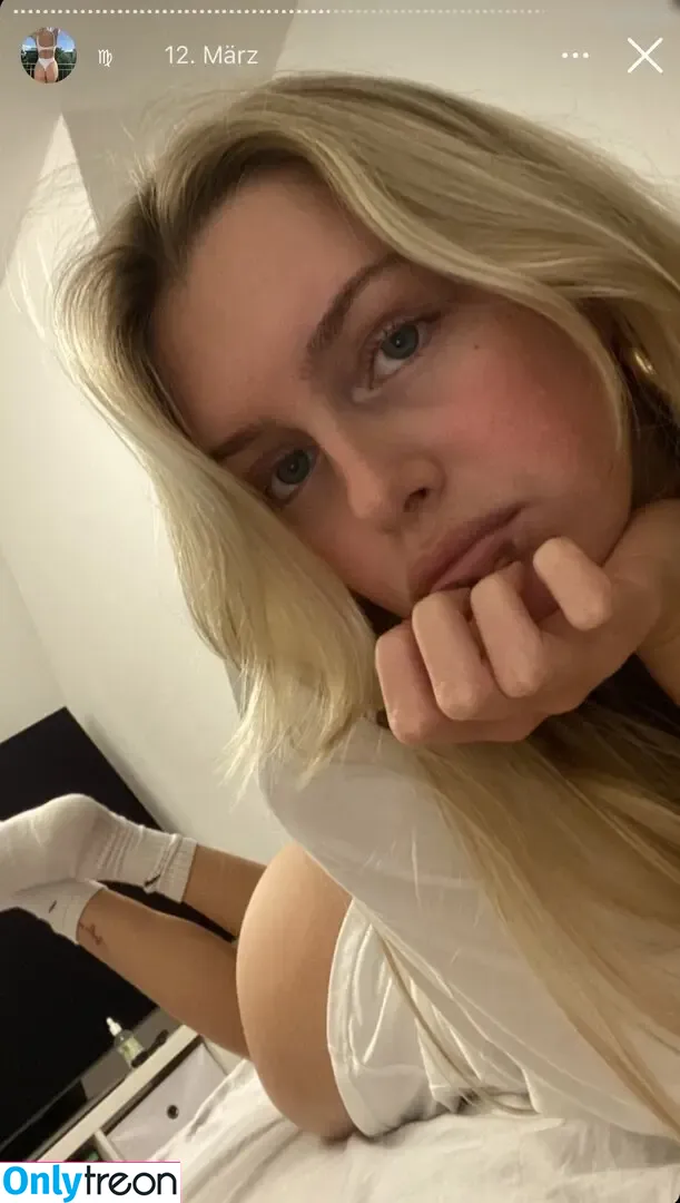 Lillimsr nude photo #0038 (Lillimsr)