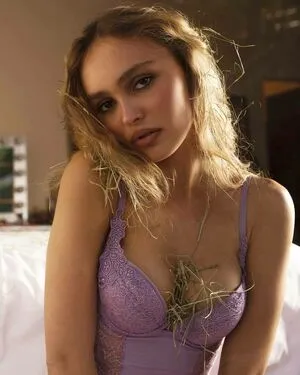 Lilly Rose Depp / lilrose_ / lilyrose_depp nude photo #0007