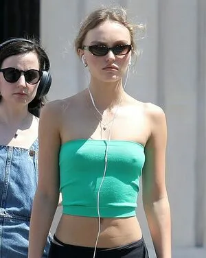 Lilly Rose Depp / lilrose_ / lilyrose_depp nude photo #0015