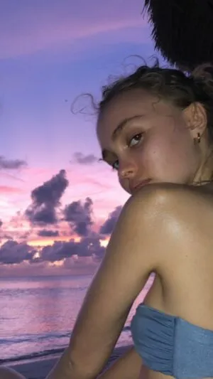 Lilly Rose Depp / lilrose_ / lilyrose_depp nude photo #0077