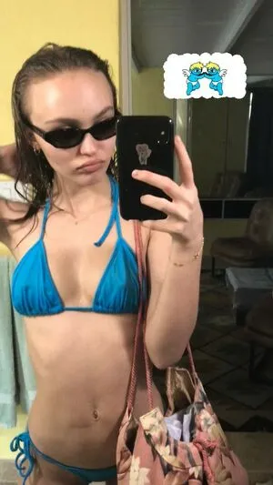 Lilly Rose Depp / lilrose_ / lilyrose_depp nude photo #0101