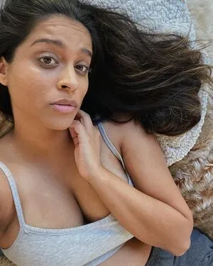 Lilly Singh / lilly фото голая #0012