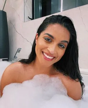 Lilly Singh / lilly фото голая #0022